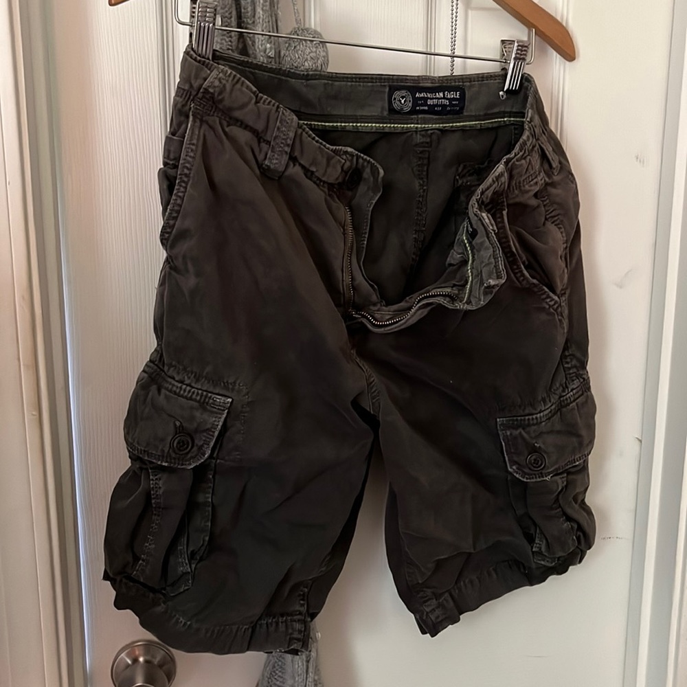 American eagle cargo shorts. Classic fit